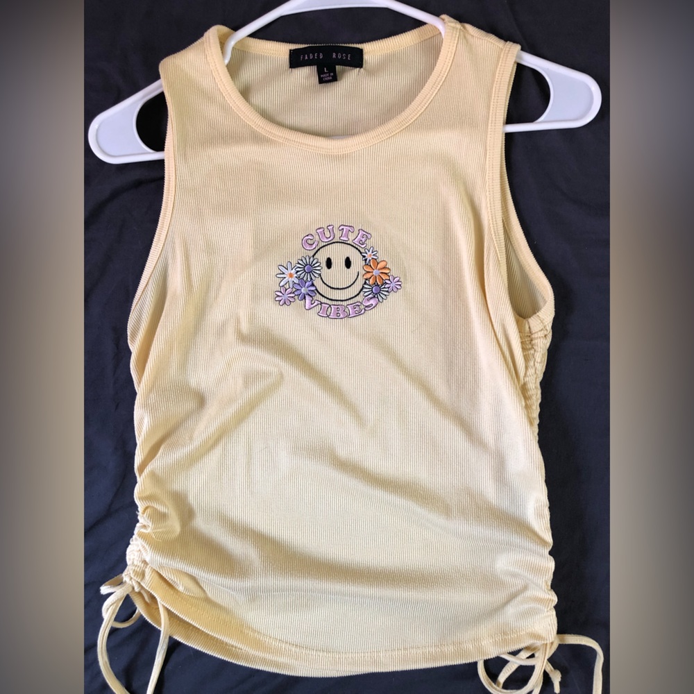Woman’s tank top with adjustable sides